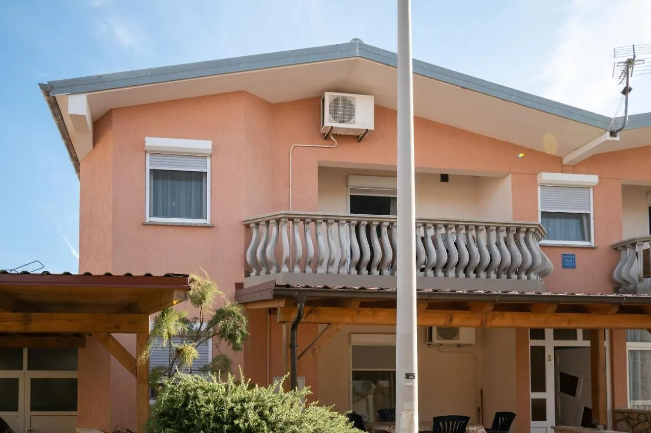 Isolated Apartments With A Parking Space Vir - 20177