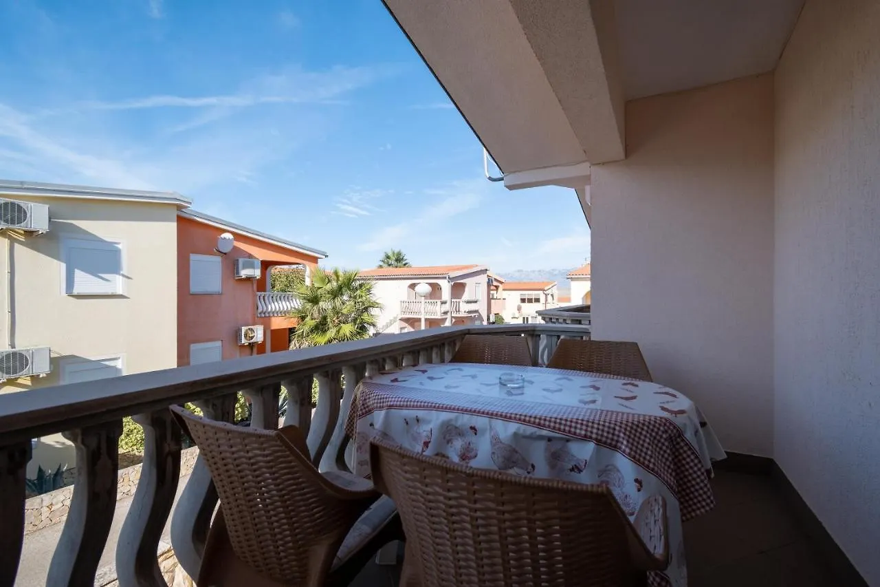 Isolated Apartments With A Parking Space Vir - 20177 0*,